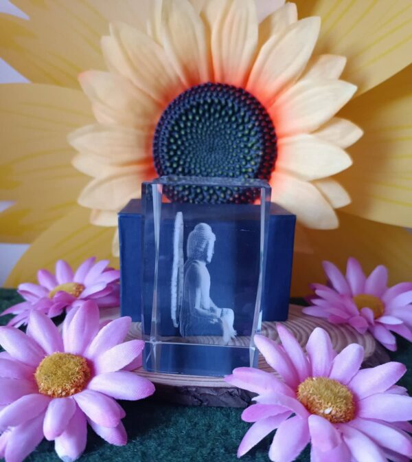 Cristal grabado Buda Budistas