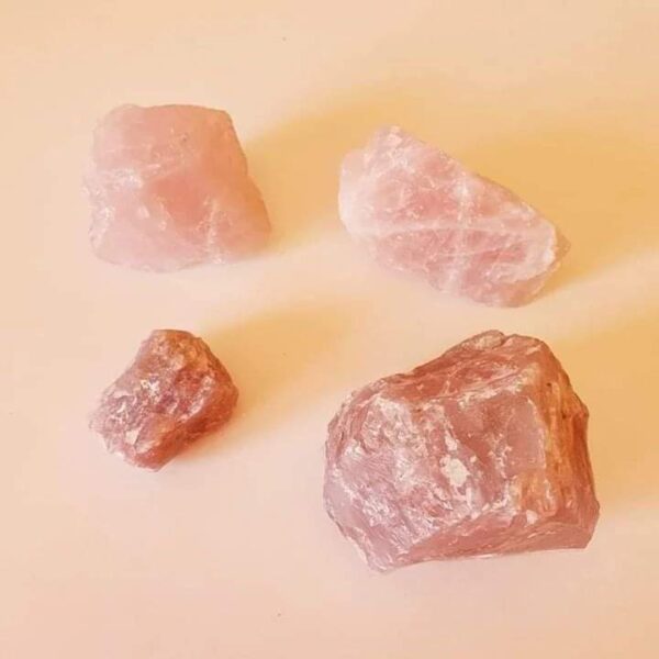 Cuarzo rosa Mineral en bruto En Bruto